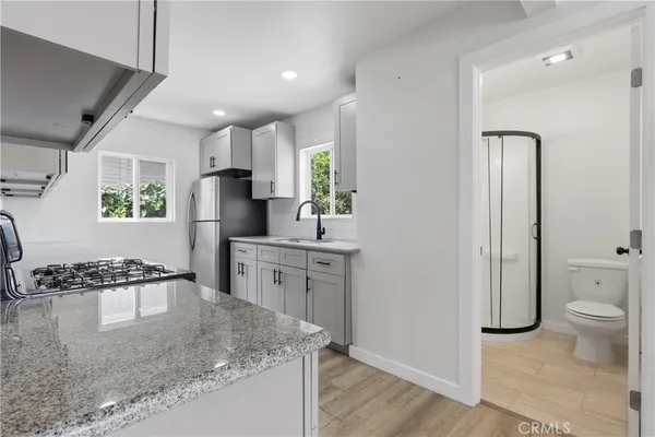 $699,000 | 3101 West 60th Street, Los Angeles, CA 90043
