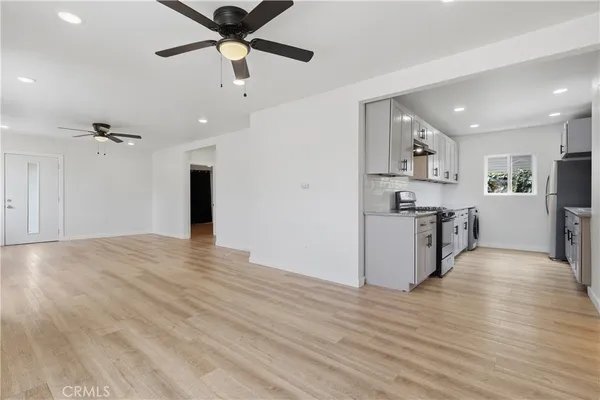 $699,000 | 3101 West 60th Street, Los Angeles, CA 90043
