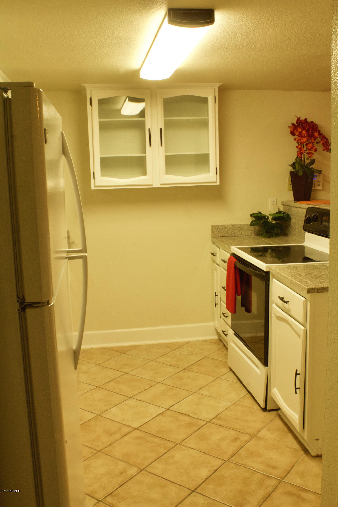 3511 East Baseline Road, Unit 1241 Phoenix, AZ 85042 - Photo 4 of 23 IMG_4836