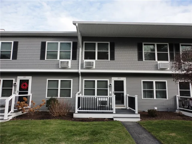 $329,900 | 200 Post Road, Unit 104, Warwick, RI 02888