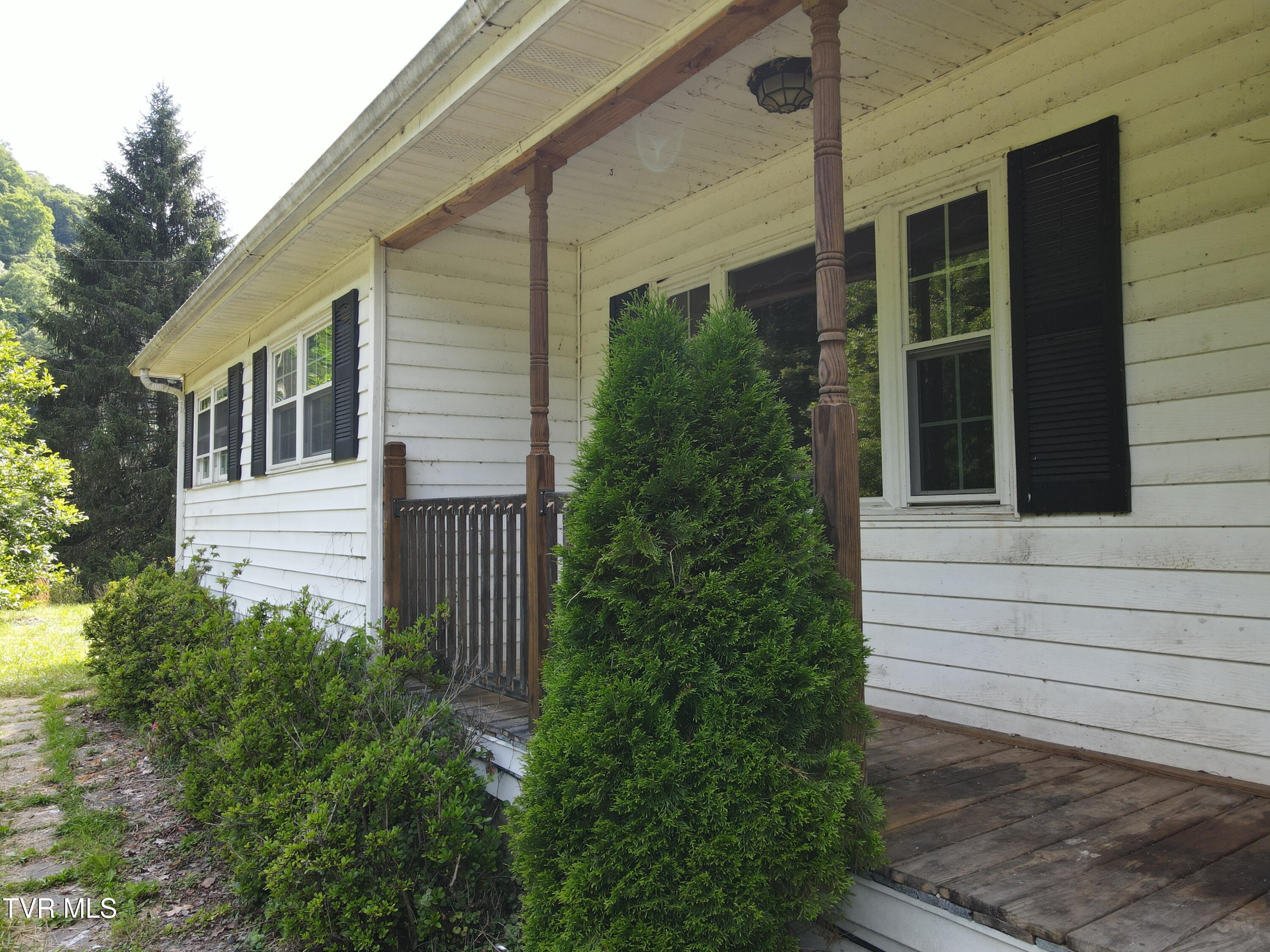 1020 Steep Fork Road Grundy, VA 24614 - Photo 5 of 30 DJI_0612