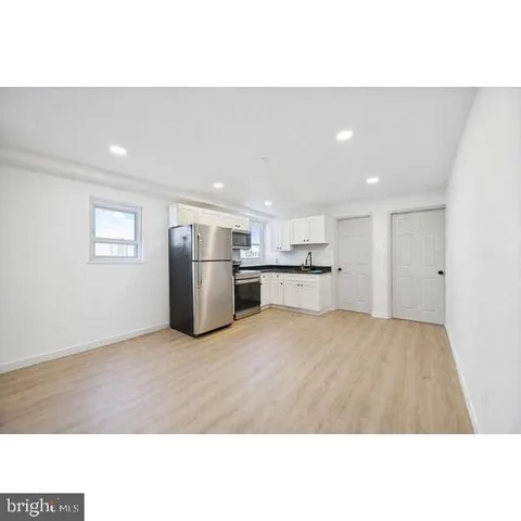 $580,000 | 9 West Hinckley Avenue, Ridley Park, PA 19078