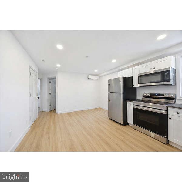 9 West Hinckley Avenue Ridley Park, PA 19078 - Photo 16 of 20 Kitchen-3BR unit