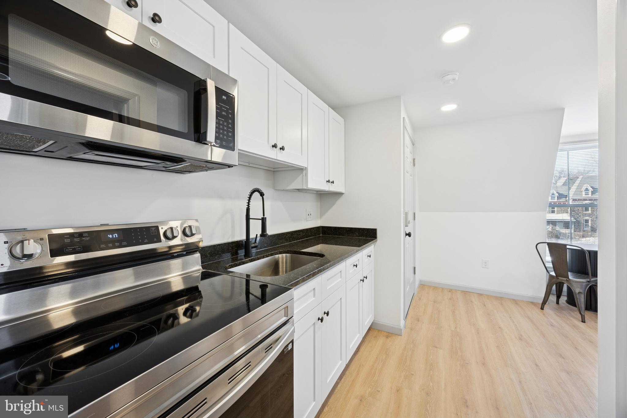 9 West Hinckley Avenue Ridley Park, PA 19078 - Photo 3 of 20 Kitchen in 1 BR unit