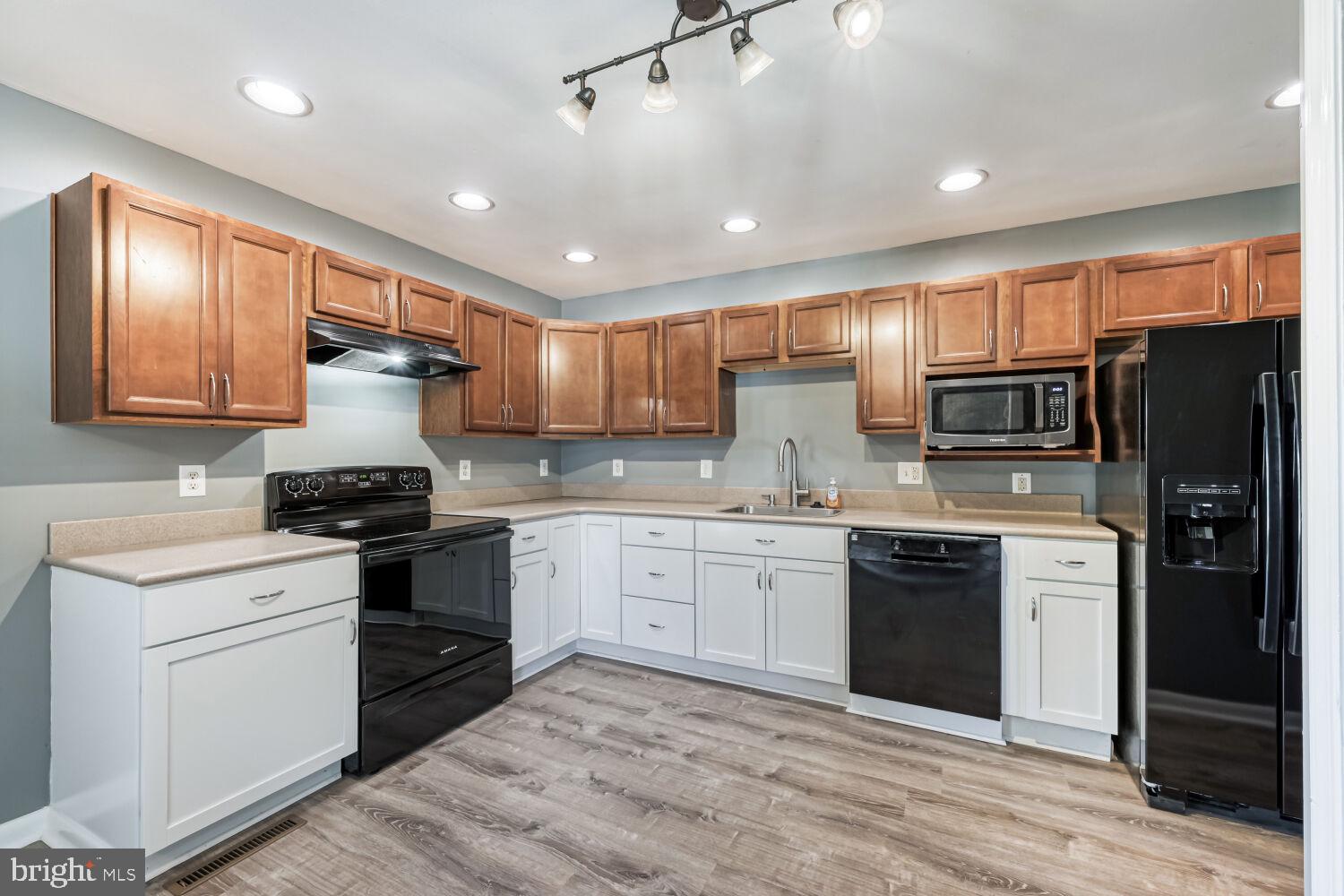 1225 Canberwell Road Catonsville, MD 21228 - Photo 10 of 25