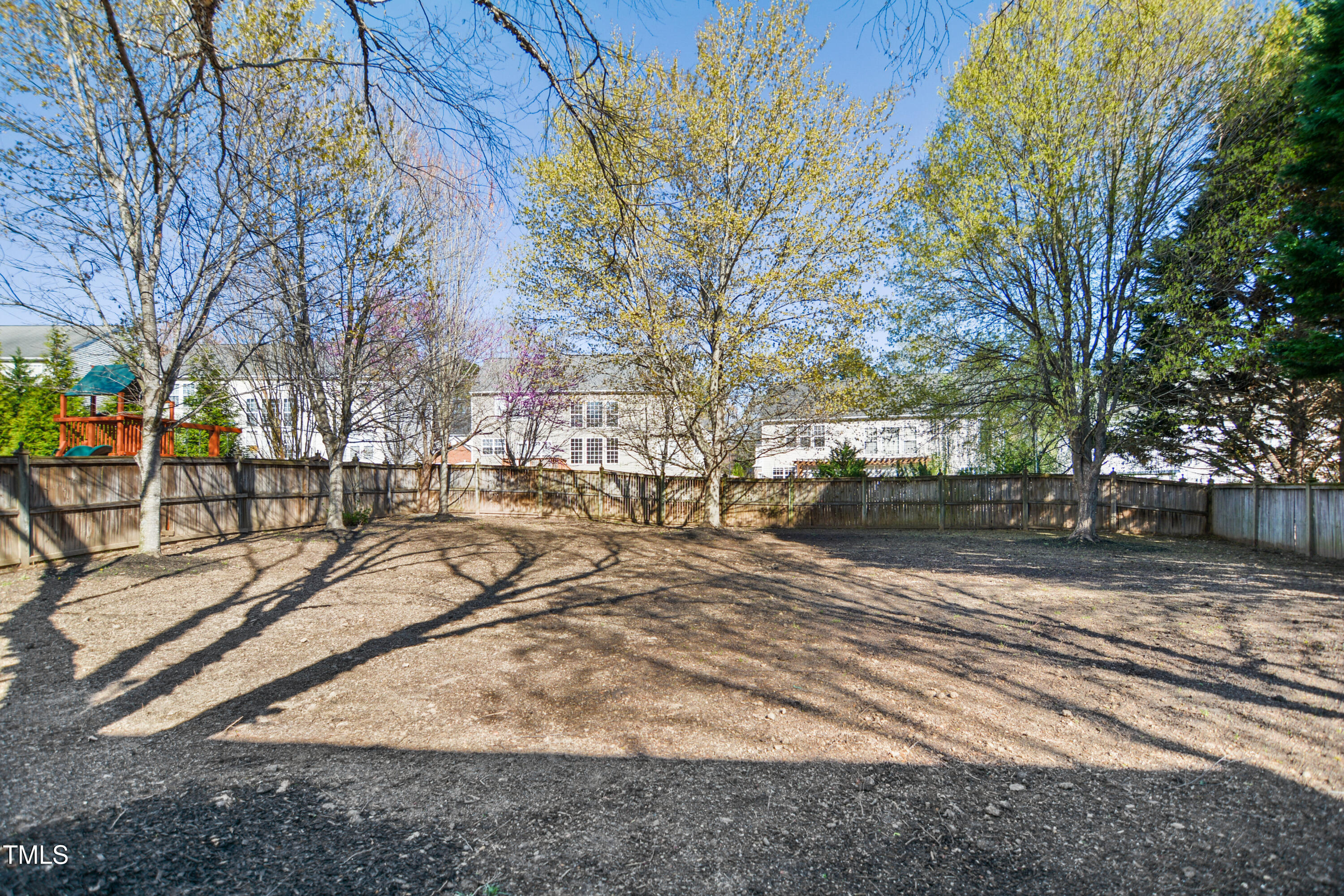 7604 Derek Drive Raleigh, NC 27613 - Photo 32 of 33 032