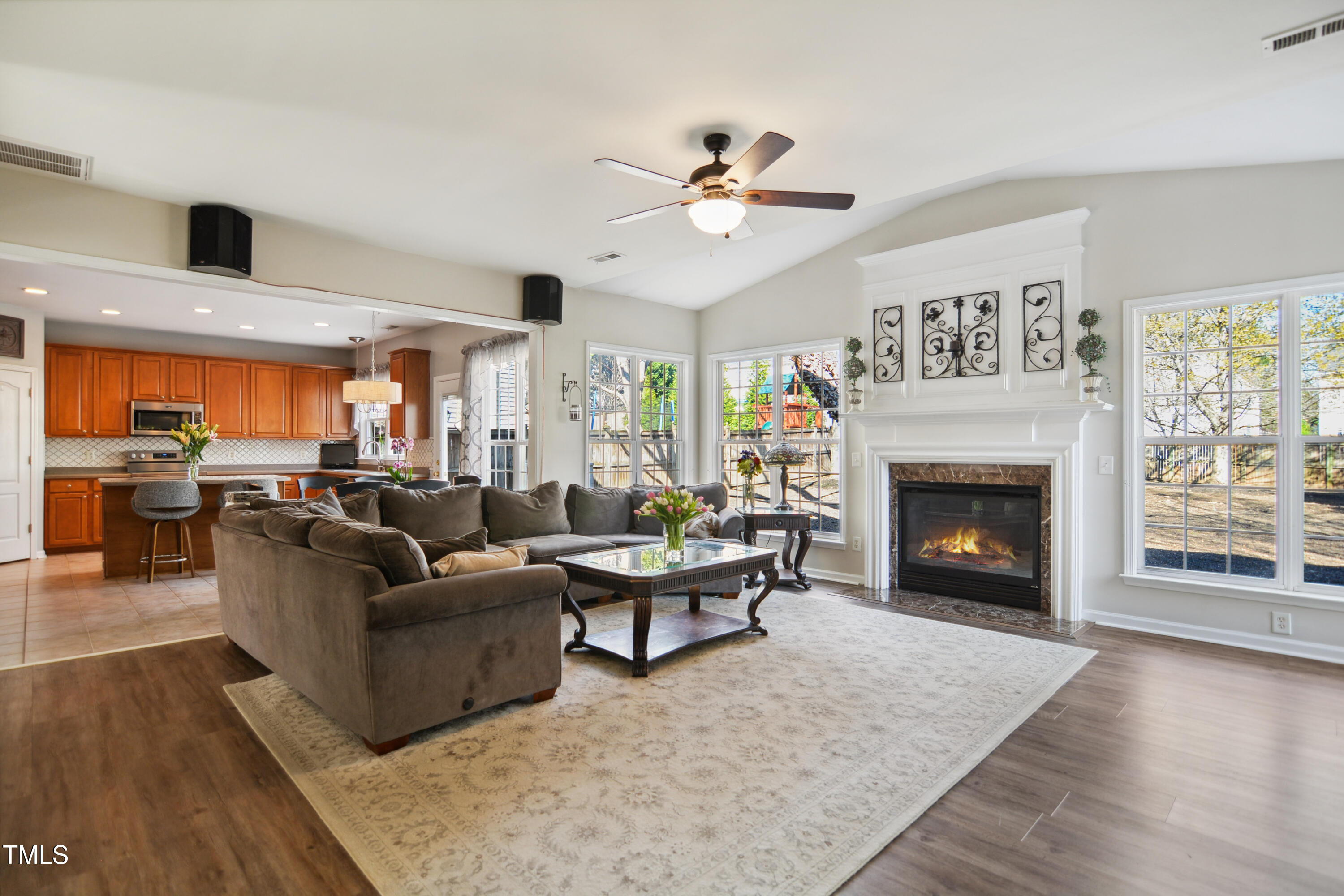 7604 Derek Drive Raleigh, NC 27613 - Photo 8 of 33 005