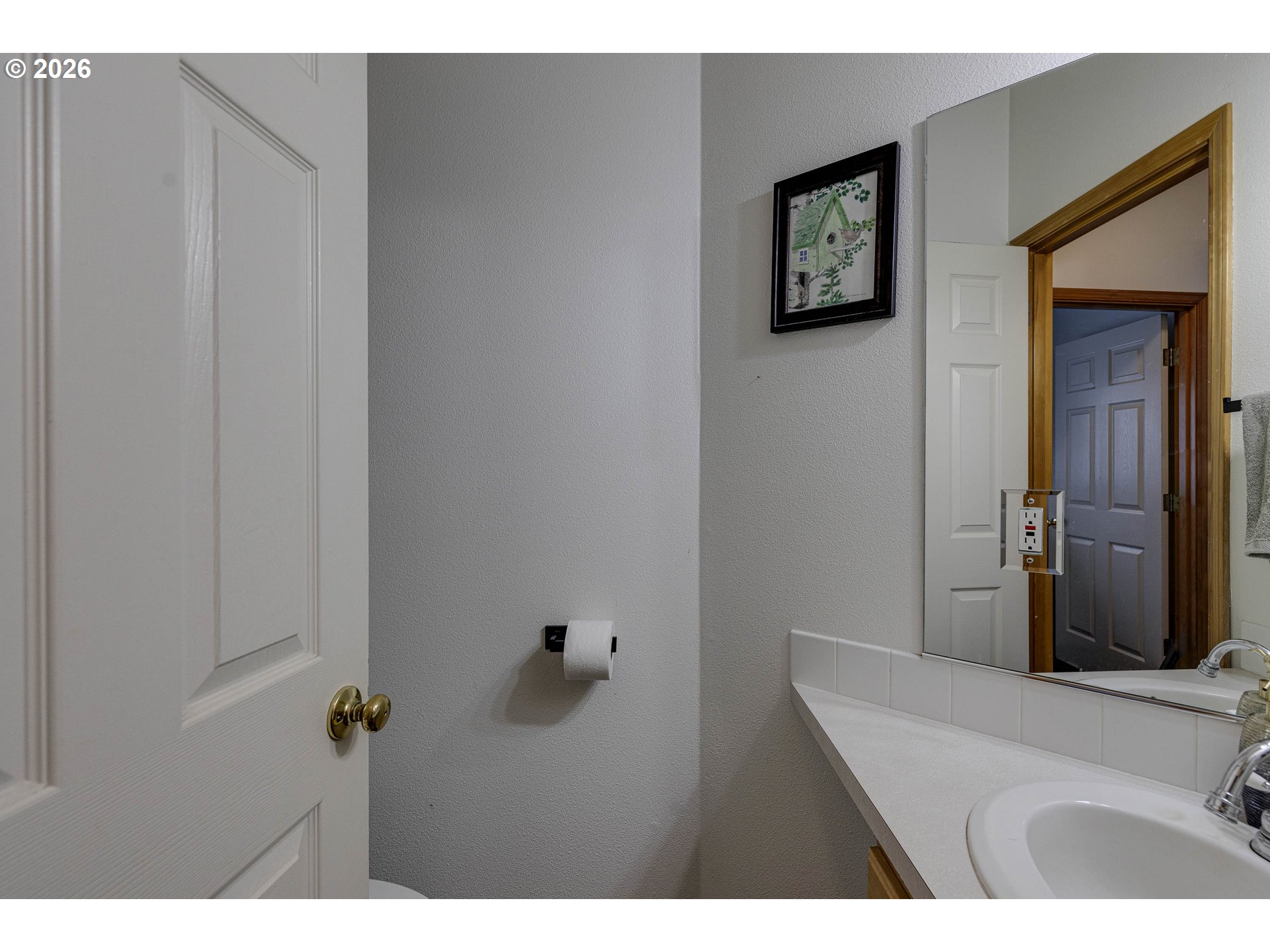 165 Northwest Peach Street Dundee, OR 97115 - Photo 17 of 35 a bathroom with a sink and a mirror