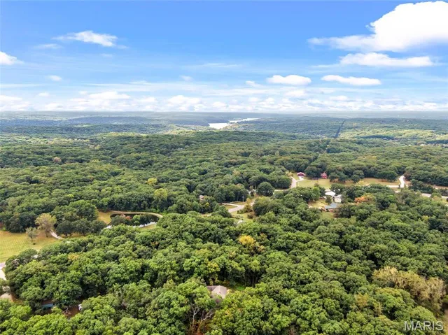 $405,000 | 19074 Whispering Woods, Kirksville, MO 63501