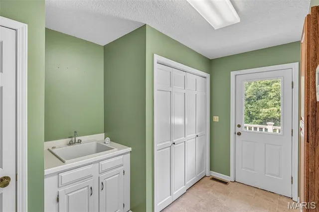 $405,000 | 19074 Whispering Woods, Kirksville, MO 63501