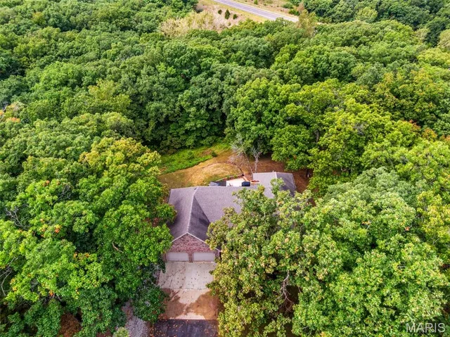 $405,000 | 19074 Whispering Woods, Kirksville, MO 63501