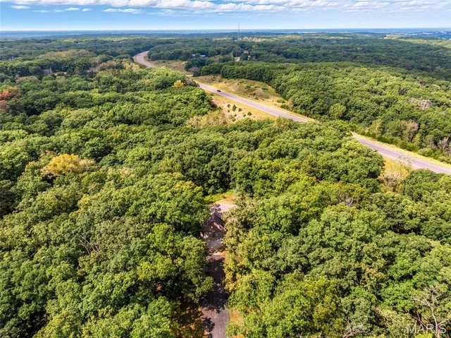 $405,000 | 19074 Whispering Woods, Kirksville, MO 63501