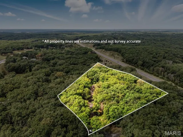 $405,000 | 19074 Whispering Woods, Kirksville, MO 63501