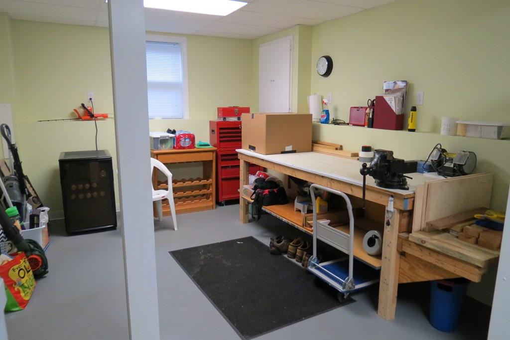 153 Cook Street Billerica, MA 01821 - Photo 20 of 25 Gallery Image 20