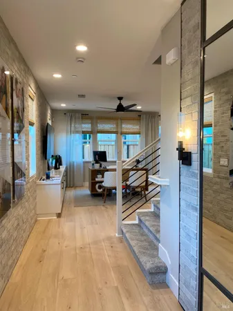 $899,000 | 484 Sanchez Court, Sonoma, CA 95476