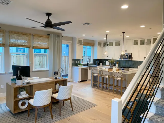 $999,900 | 484 Sanchez Court, Unit 8, Sonoma, CA 95476