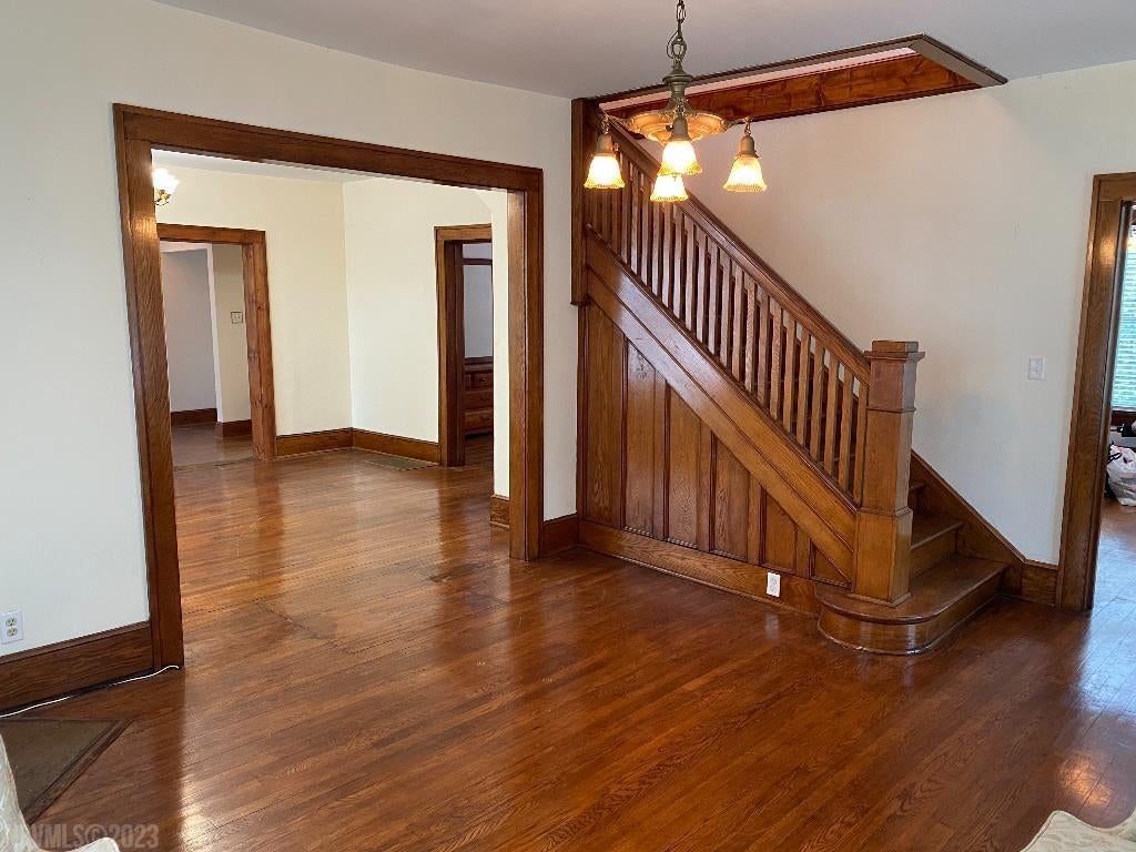 5829 Abbs Valley Road Bluefield, VA 24605 - Photo 8 of 25 Gallery Image 8