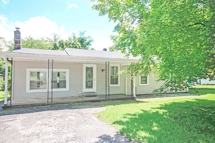 1694 Bill Dedmon Road Bowling Green, KY 42101 - Photo 8 of 27 Gallery Image 8