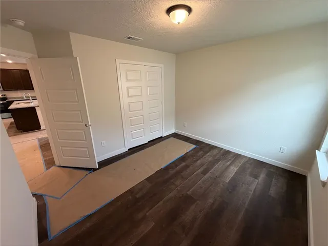 $291,800 | 317 Harvest Lk Drive, Snook, TX 77879