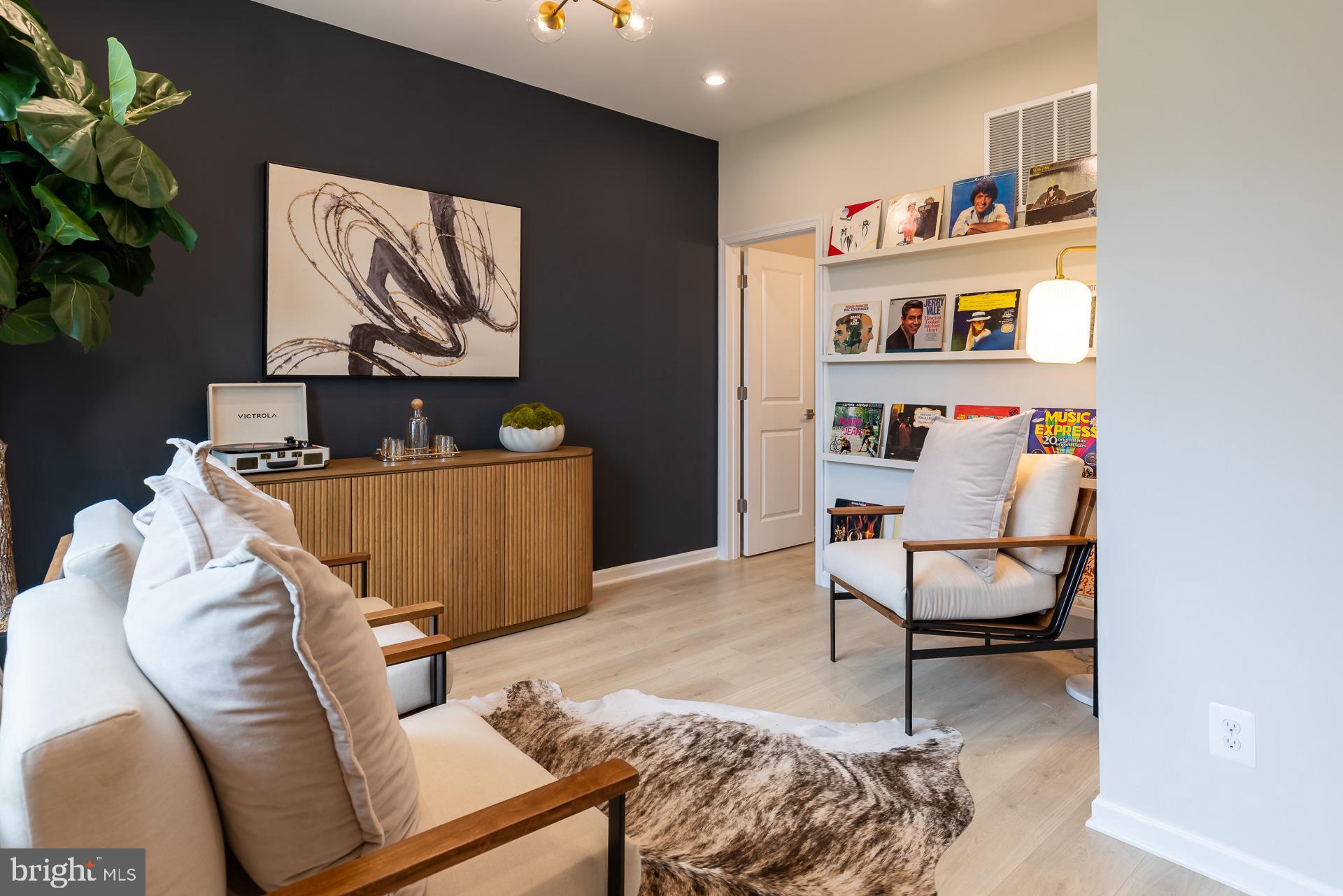 1802 Constellation Drive Baltimore, MD 21222 - Photo 9 of 45