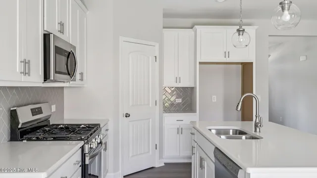 $2,600 | 500 Grassy Gap Trail, Aberdeen, NC 28315