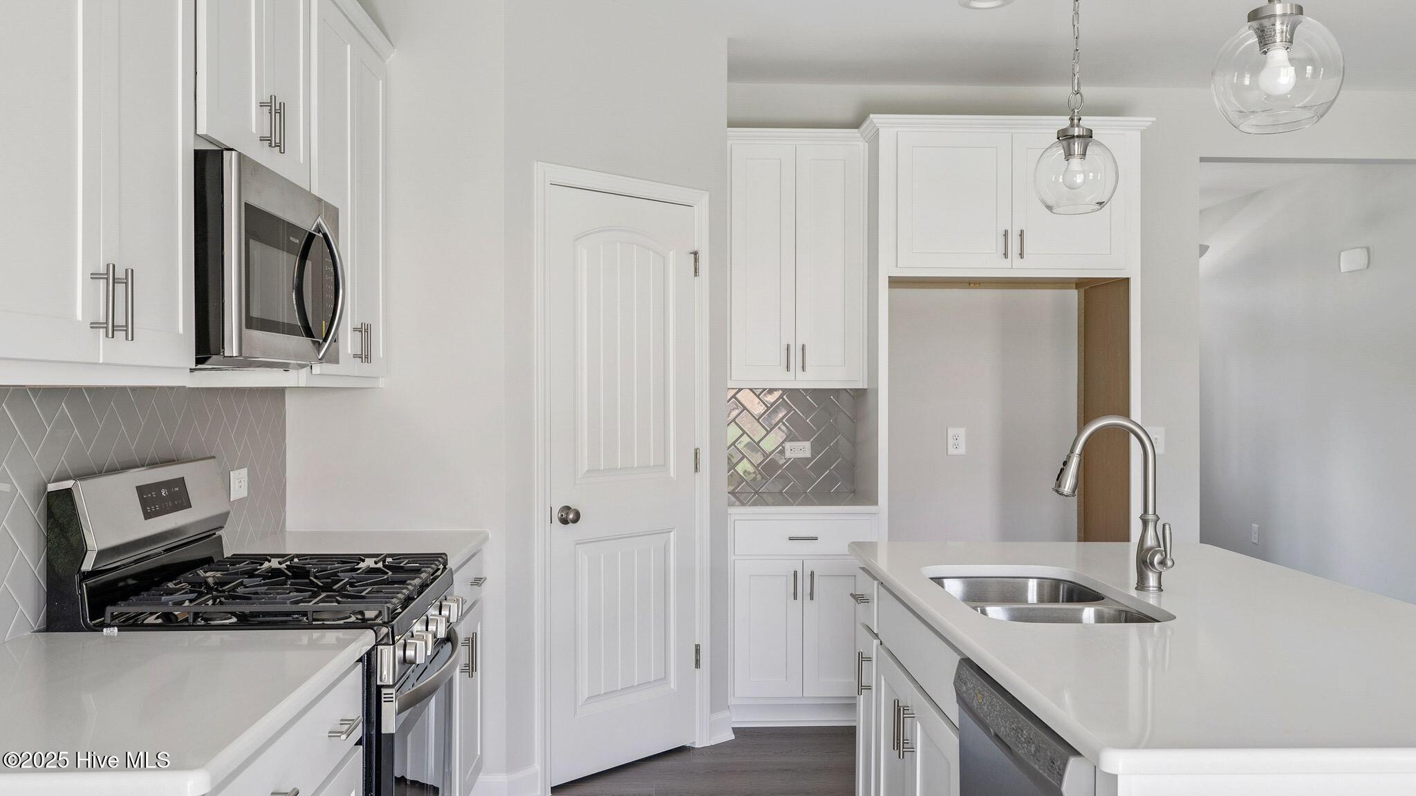 500 Grassy Gap Trail Aberdeen, NC 28315 - Photo 10 of 42 10_DSC05018 copy