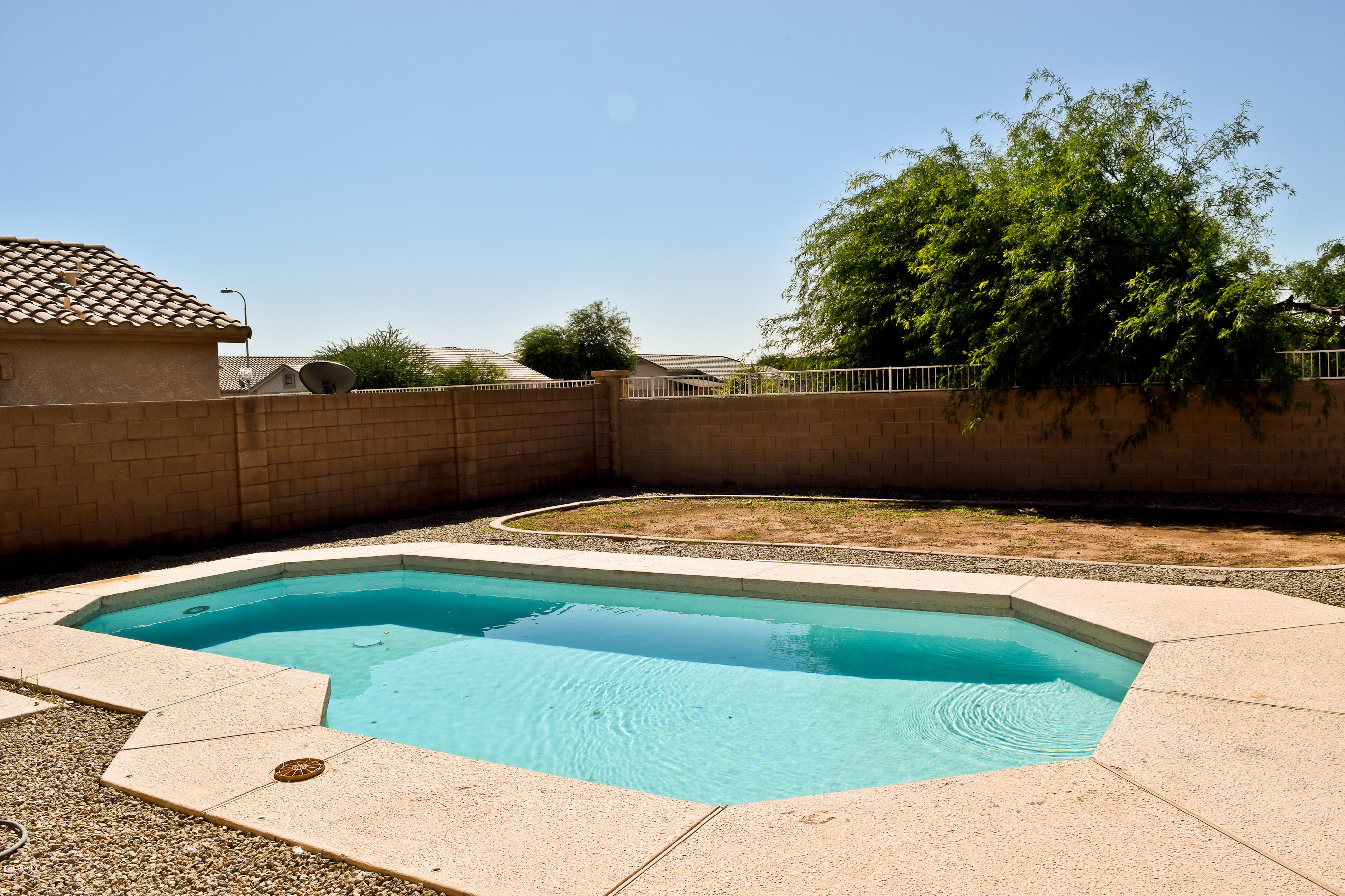 6345 West Cordes Road Phoenix, AZ 85043 - Photo 1 of 27 _DSC0112