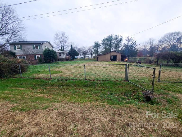 4507 Springs Road Conover, NC 28613 - Photo 29 of 37 Gallery Image 29