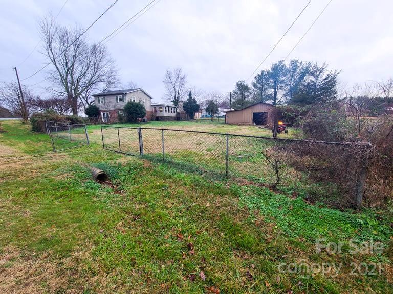 4507 Springs Road Conover, NC 28613 - Photo 30 of 37 Gallery Image 30