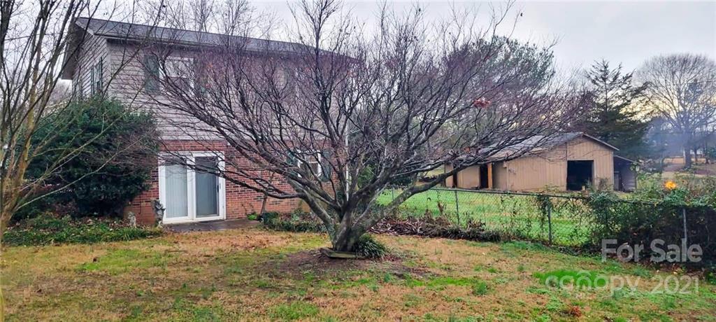 4507 Springs Road Conover, NC 28613 - Photo 4 of 37 Gallery Image 4