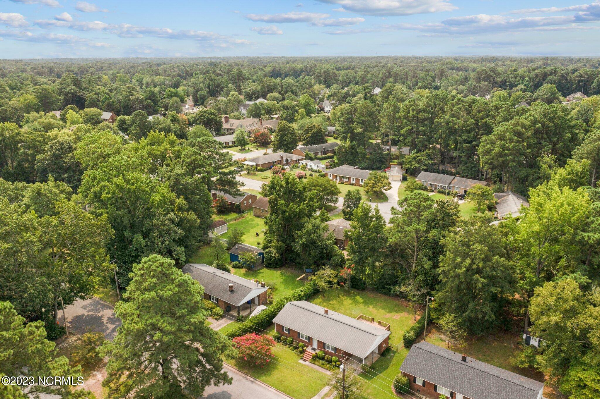 210 Kent Road Greenville, NC 27858 - Photo 32 of 38 33-web-or-mls-DJI_0702
