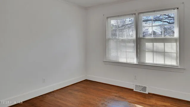 $220,000 | 207 Kirkland Drive, Greenville, NC 27858