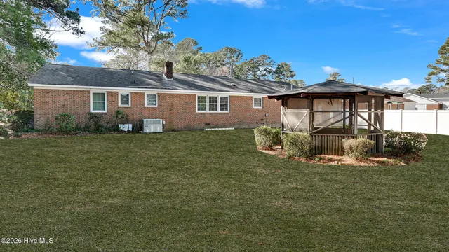 $220,000 | 207 Kirkland Drive, Greenville, NC 27858