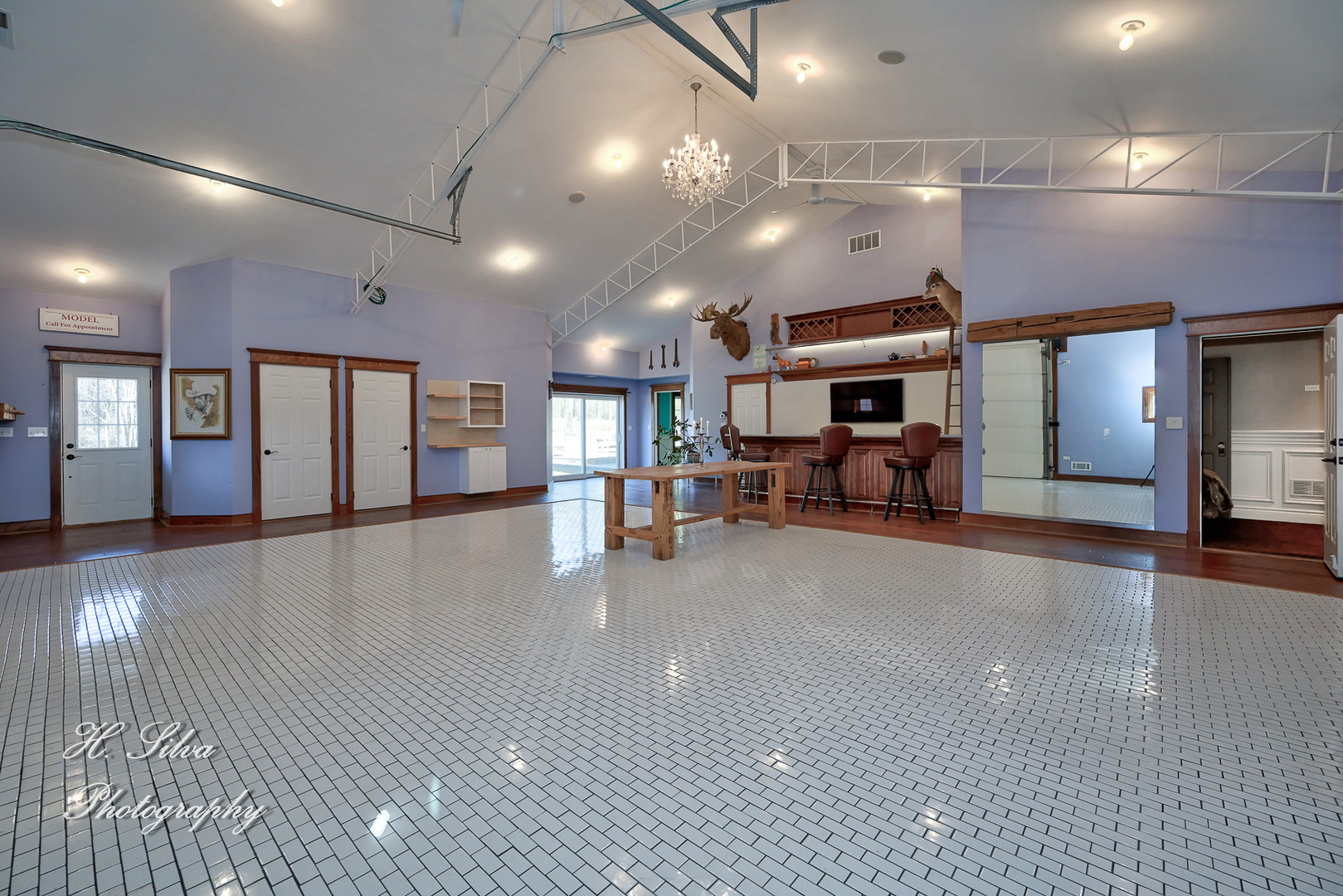 8106 Maple Street Marengo, IL 60152 - Photo 22 of 48 a view of a room with gym equipment