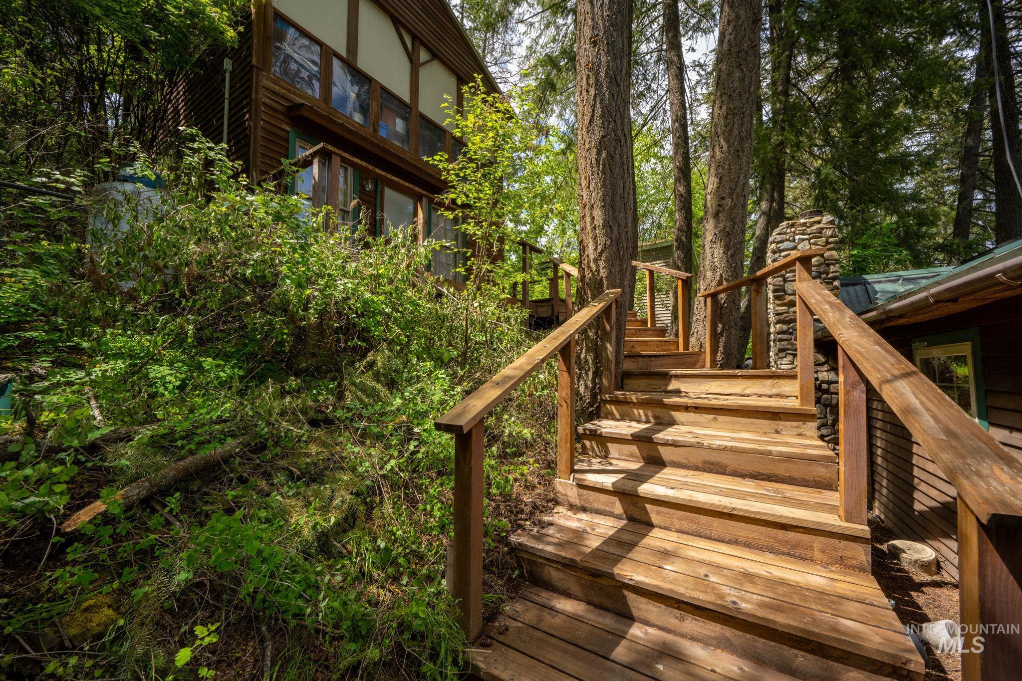 448 Rocky Point Loop Road Plummer, ID 83851 - Photo 4 of 50