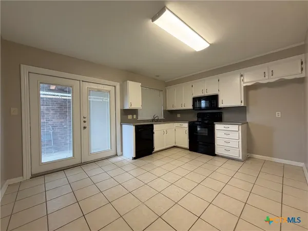 $1,650 | 111 Lancelot Street, Victoria, TX 77904