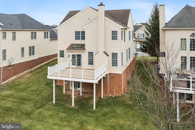 $1,250,000 | 20385 Medalist Drive, Ashburn, VA 20147