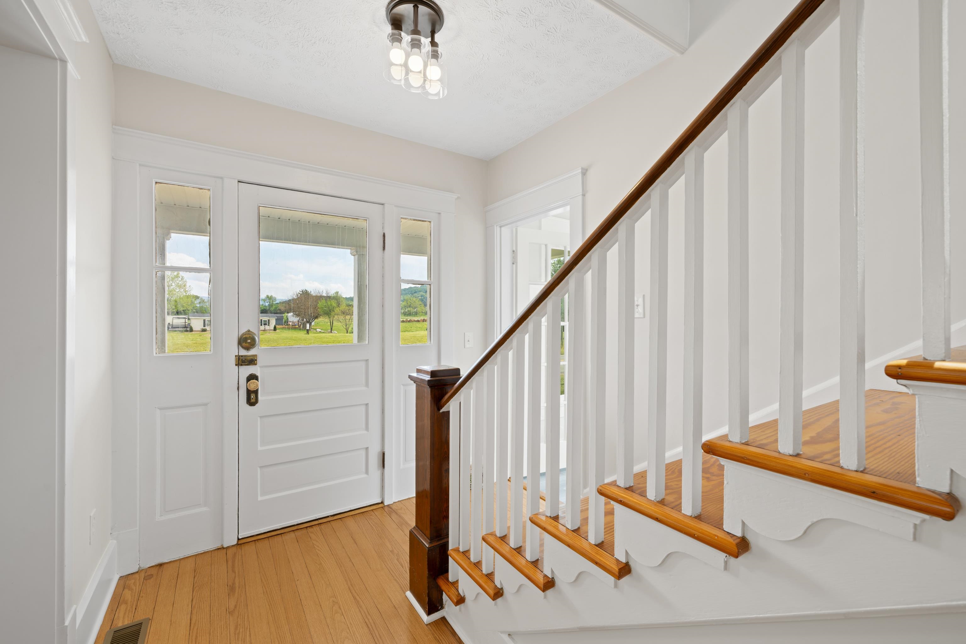 630 Battlefield Road Fort Defiance, VA 24437 - Photo 22 of 53