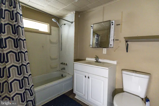 $675 | 212 West Market Street, Unit E, Pottsville, PA 17901