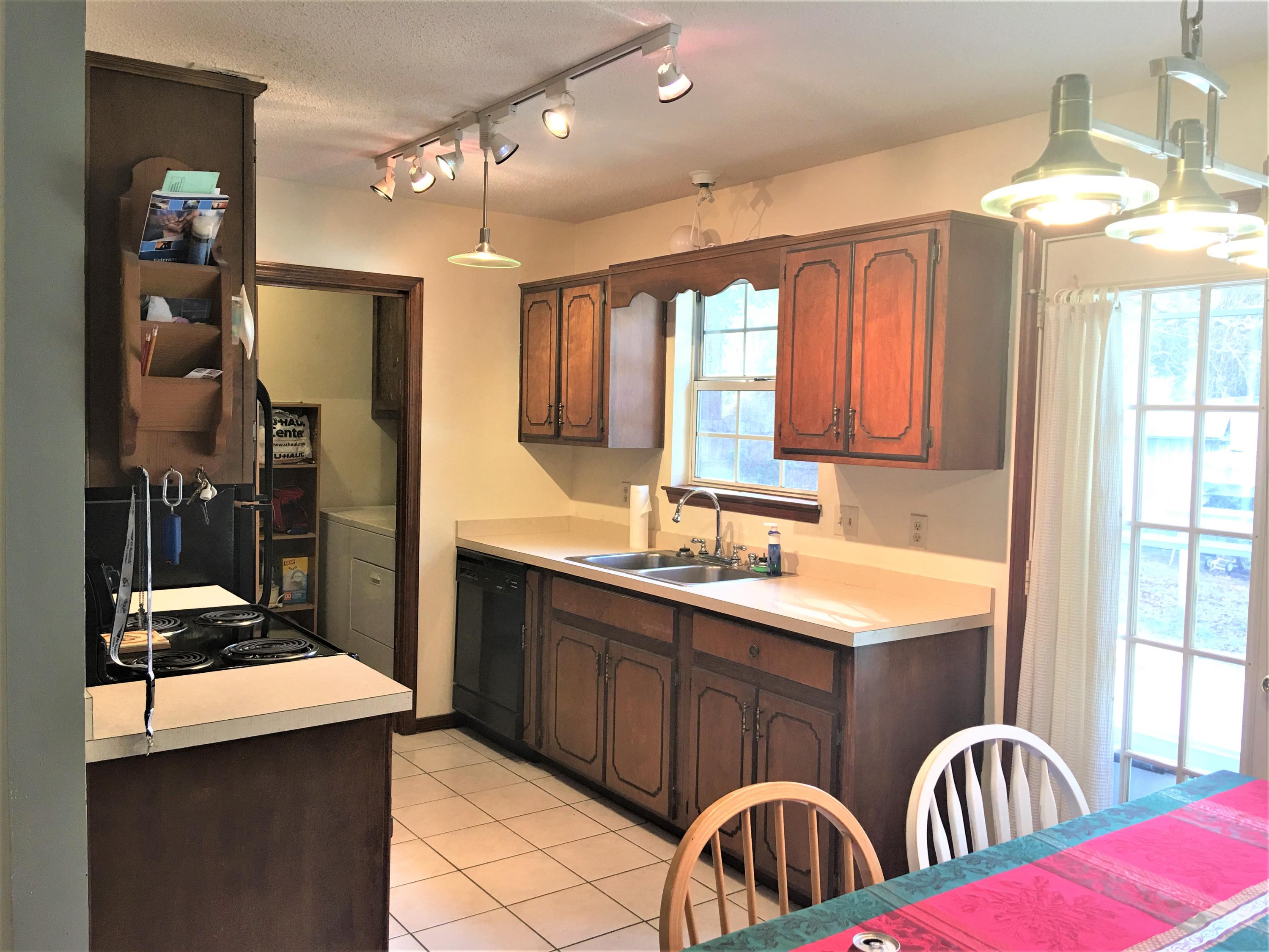 419 John King Road Crestview, FL 32539 - Photo 5 of 16 Gallery Image 5