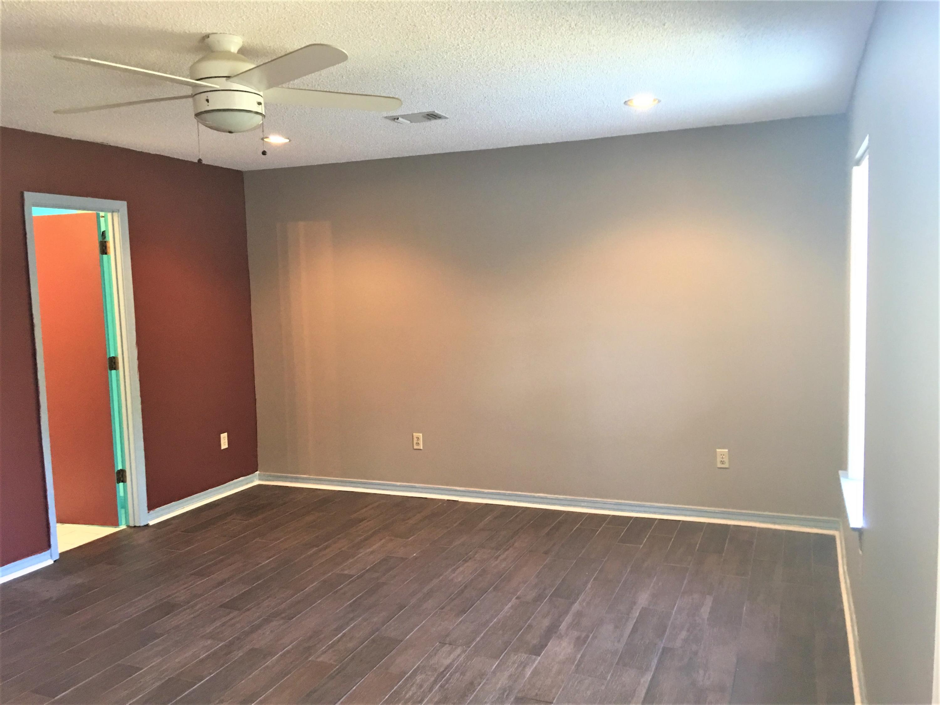 419 John King Road Crestview, FL 32539 - Photo 7 of 16 Gallery Image 7