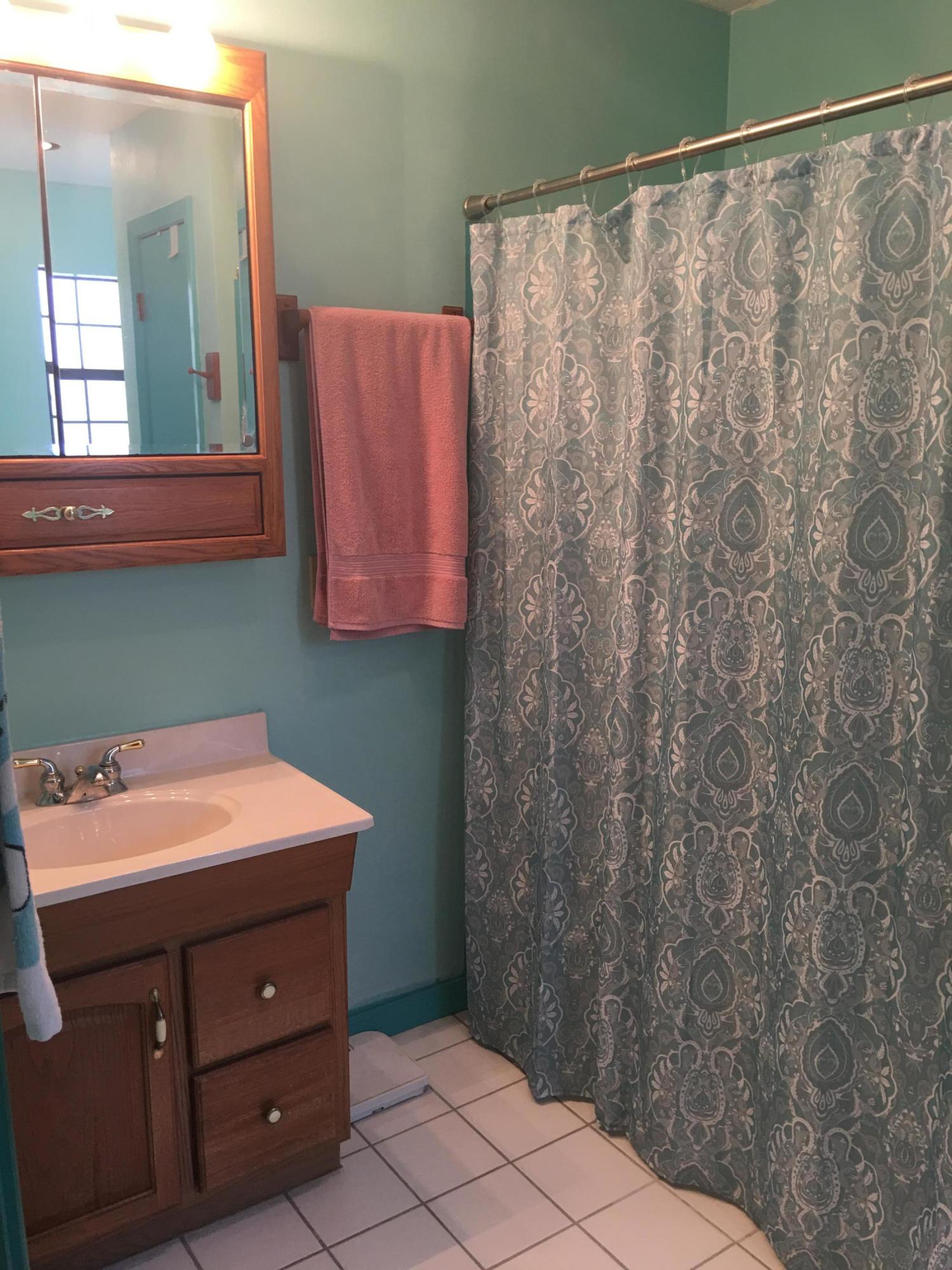 419 John King Road Crestview, FL 32539 - Photo 8 of 16 Gallery Image 8