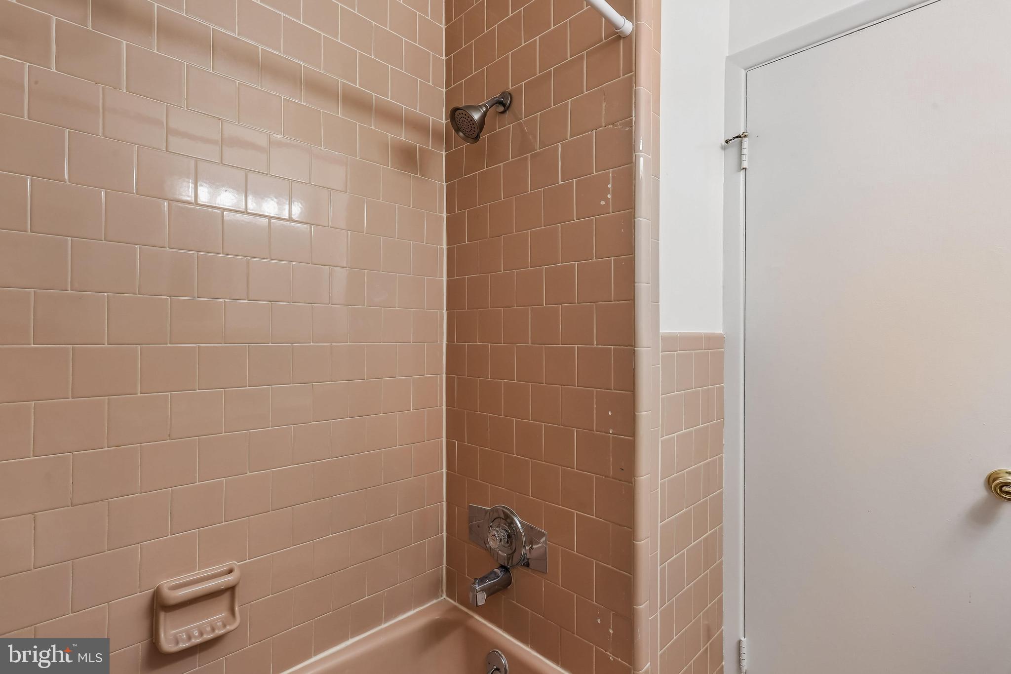 2 Foxhall Court Silver Spring, MD 20906 - Photo 41 of 86