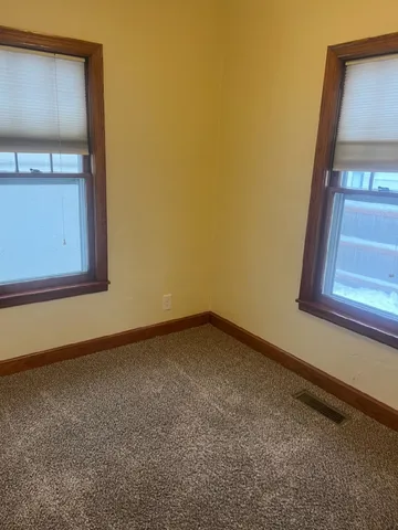 $219,900 | 2401 South Jackson Street, Appleton, WI 54915