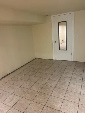 $219,900 | 2401 South Jackson Street, Appleton, WI 54915