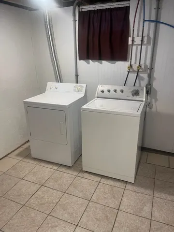 $219,900 | 2401 South Jackson Street, Appleton, WI 54915