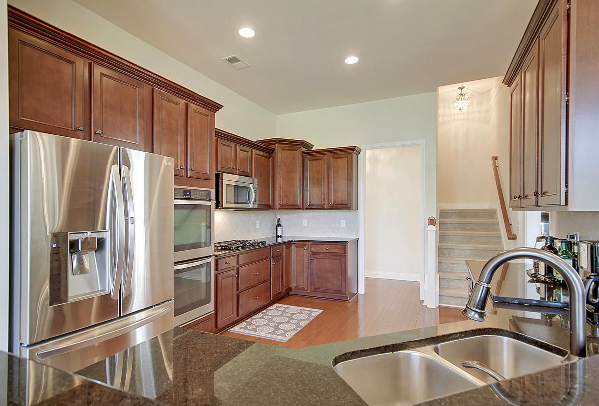 328 Decatur Drive Summerville, SC 29486 - Photo 11 of 32 CREM_328 Decatur_023