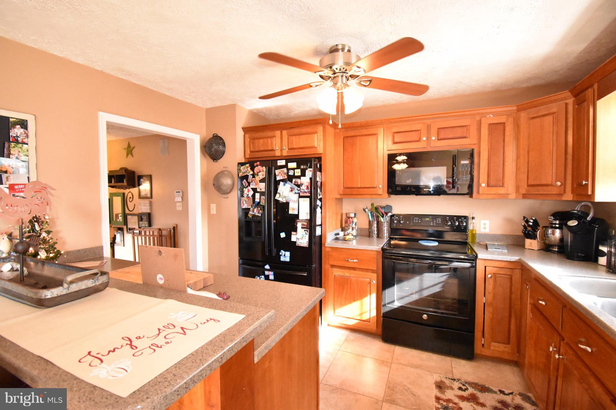 6901 Rabbit Run Hurlock, MD 21643 - Photo 8 of 30 Kitchen