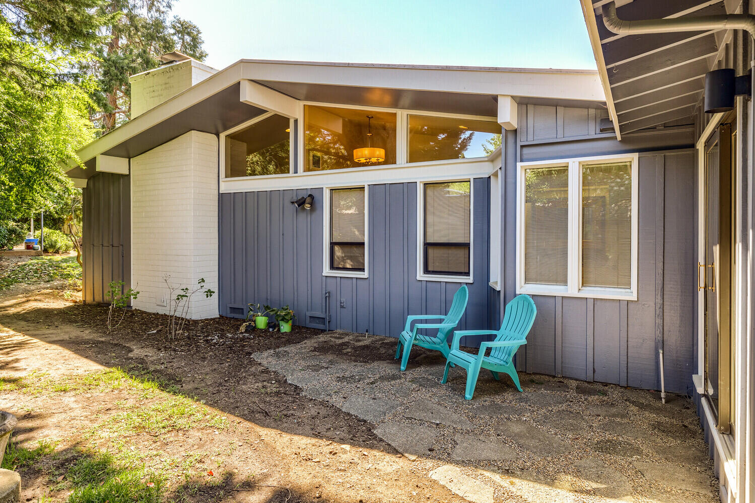 2395 Scoville Road Grants Pass, OR 97526 - Photo 5 of 101 6