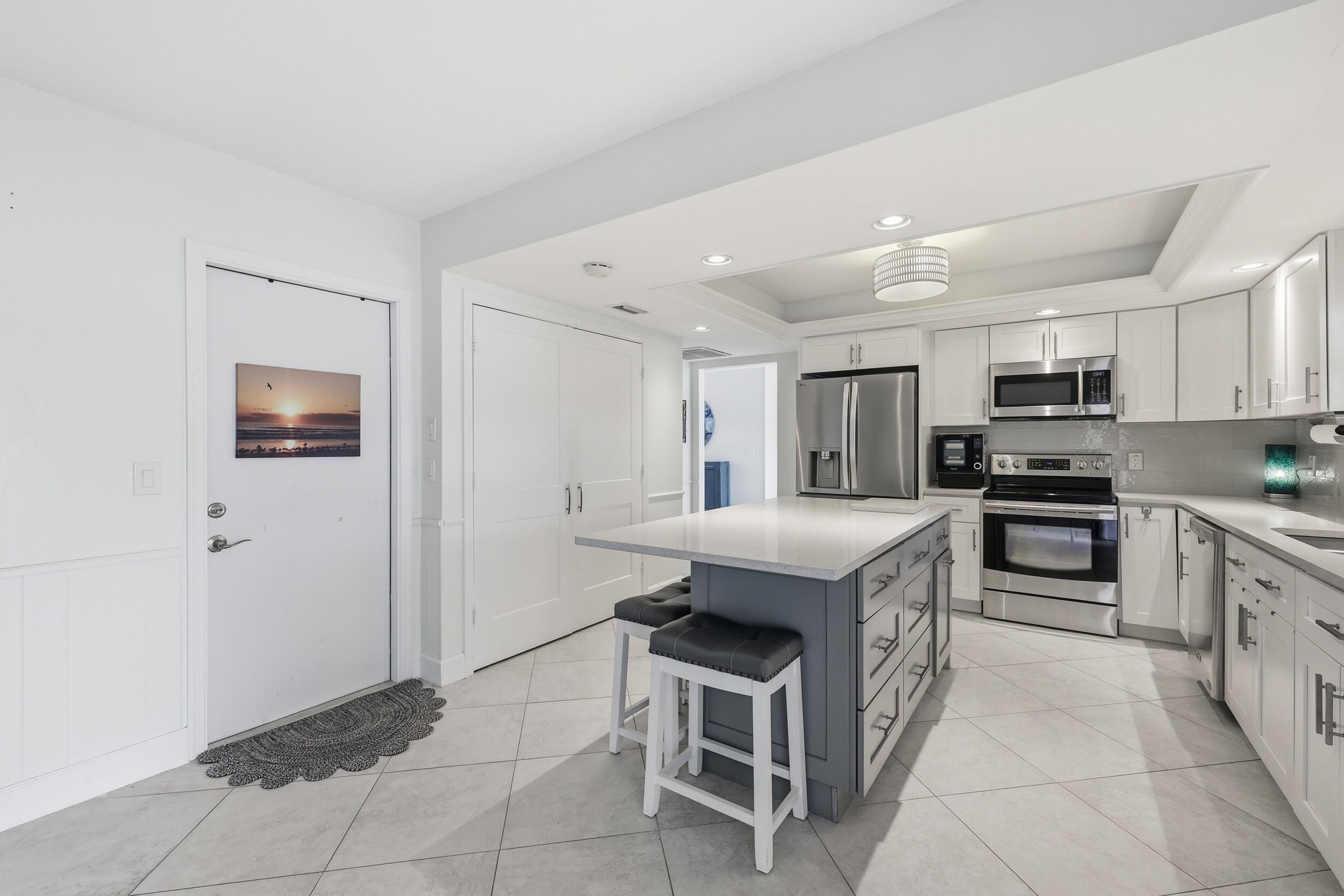 1516 Seabrook Road Jupiter, FL 33469 - Photo 11 of 38 13_8p3a2900